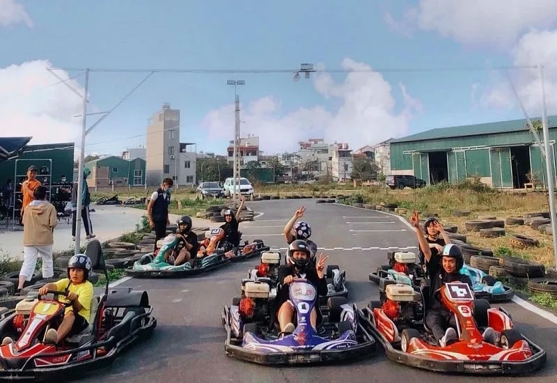 dua-xe-go-kart-ha-noi